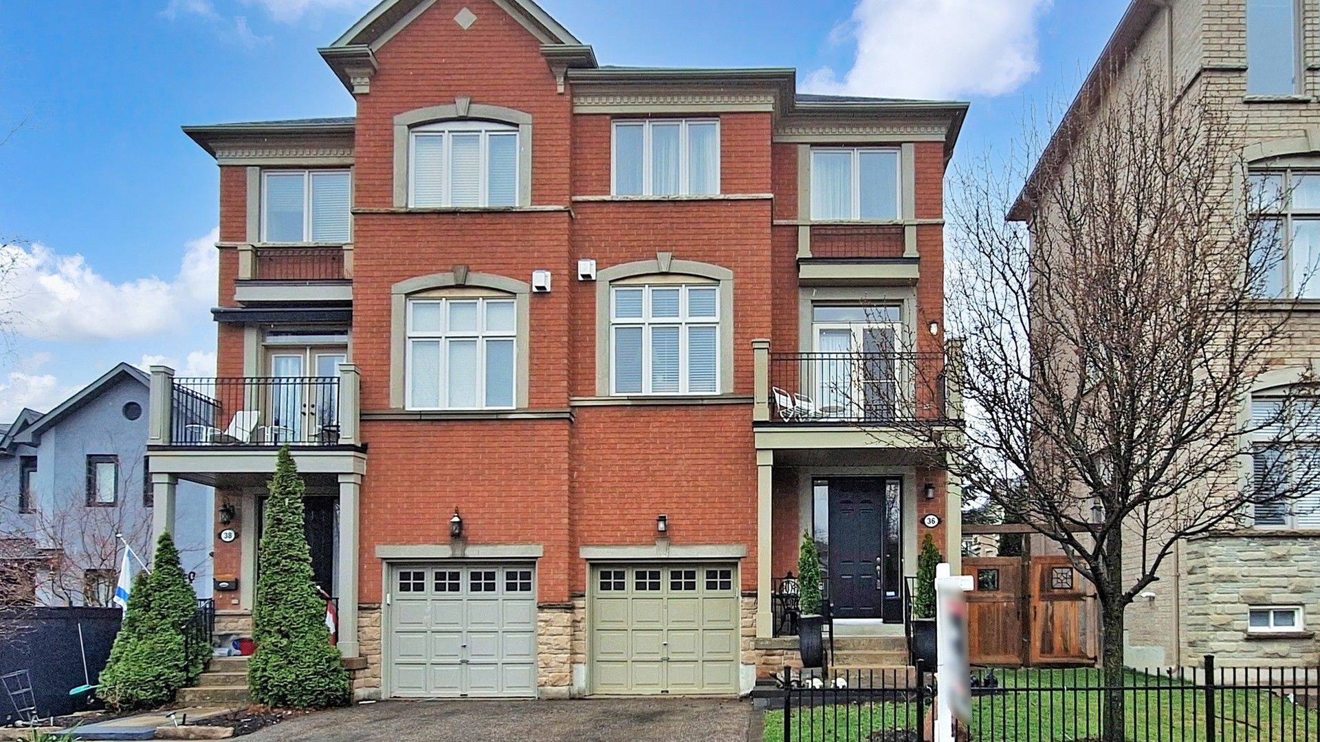 36 Helen ST, Vaughan, ON L4L 3S3