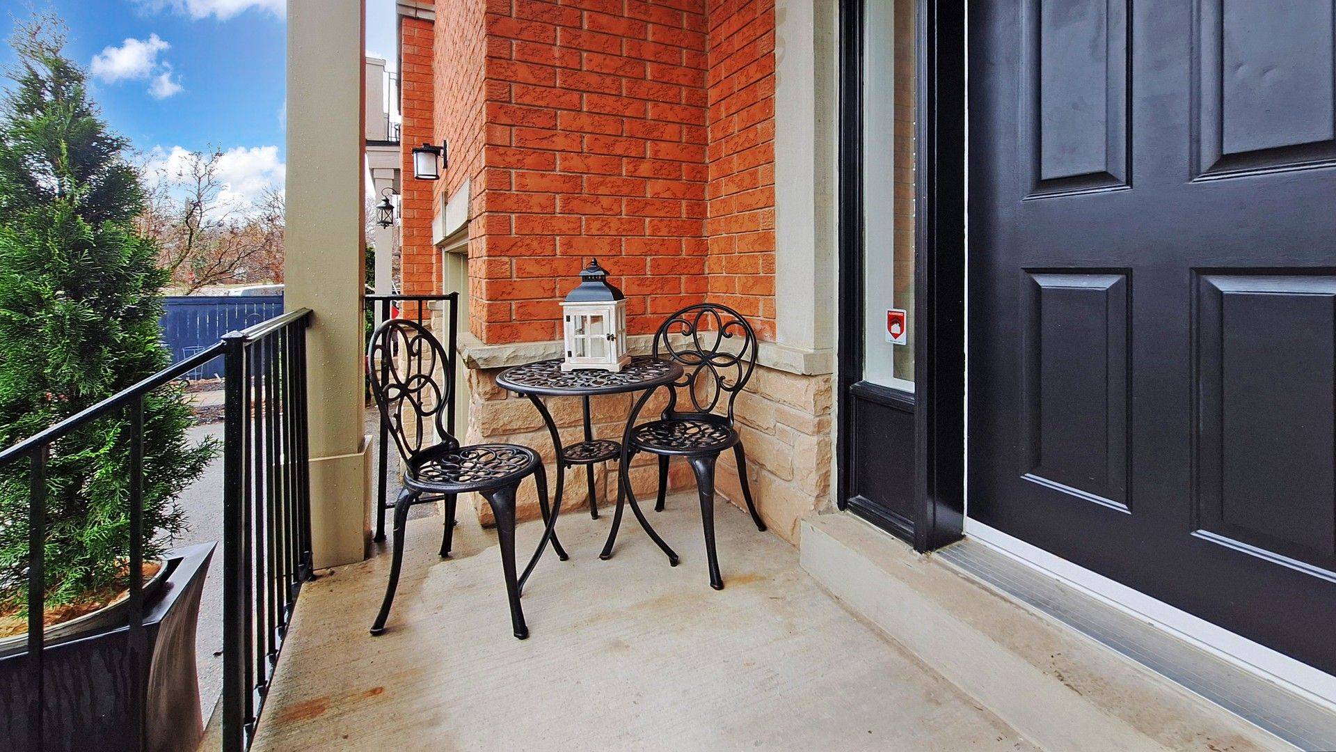 36 Helen ST, Vaughan, ON L4L 3S3