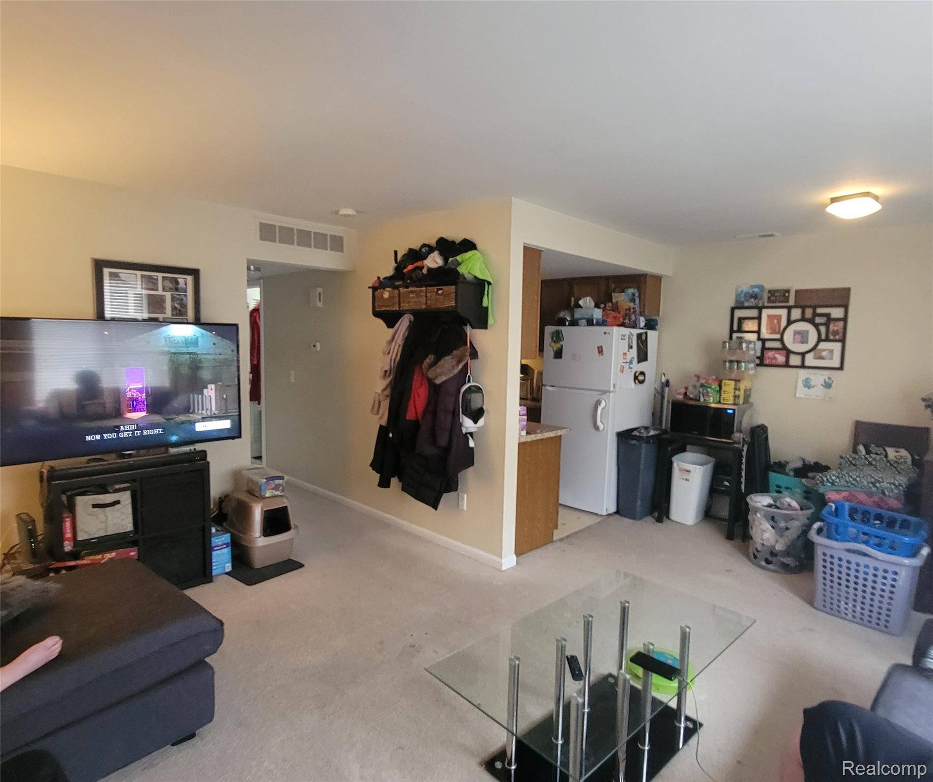 27689 Harrison Woods LN, Harrison Charter Township, MI 48045