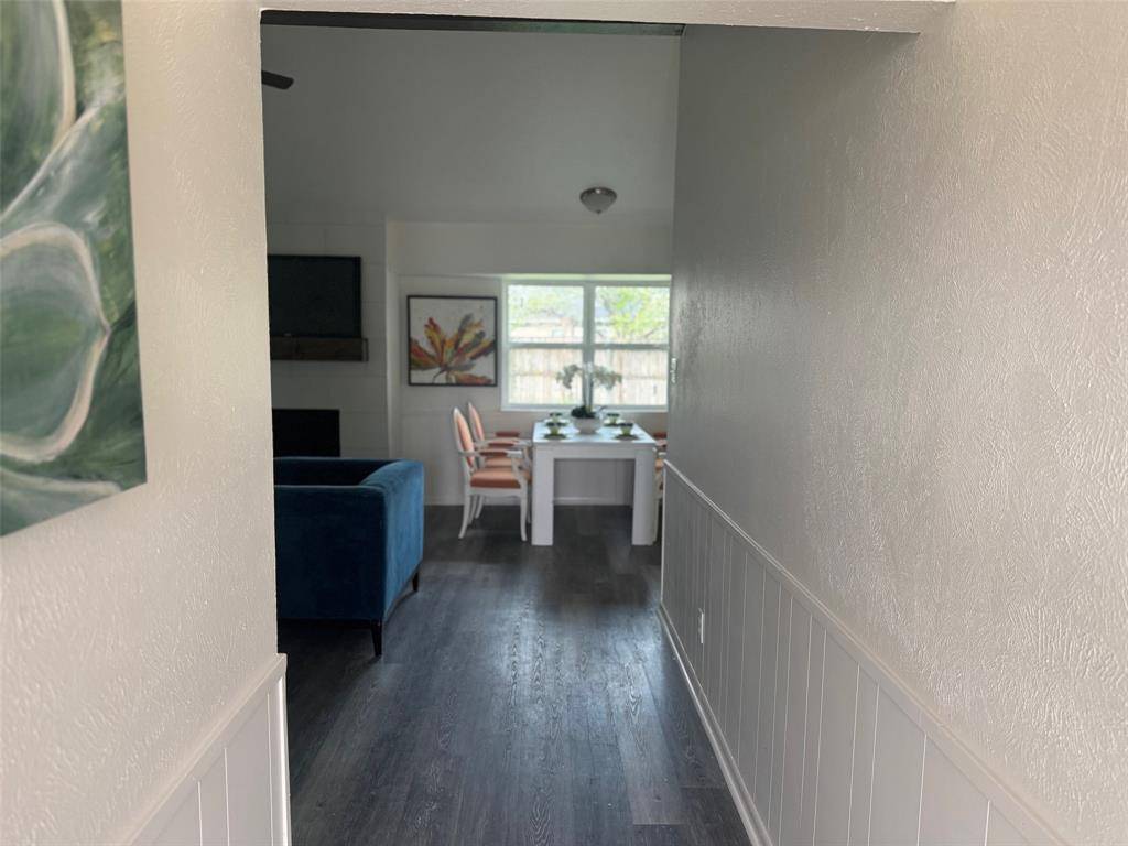 6412 Embassy Drive, Forest Hill, TX 76119