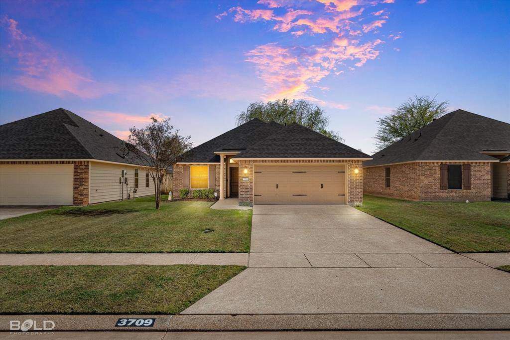 3709 Sabine Pass Drive, Bossier City, LA 71111