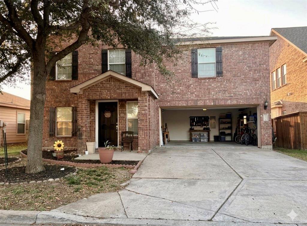 10004 Quail Glen Drive, Fort Worth, TX 76140