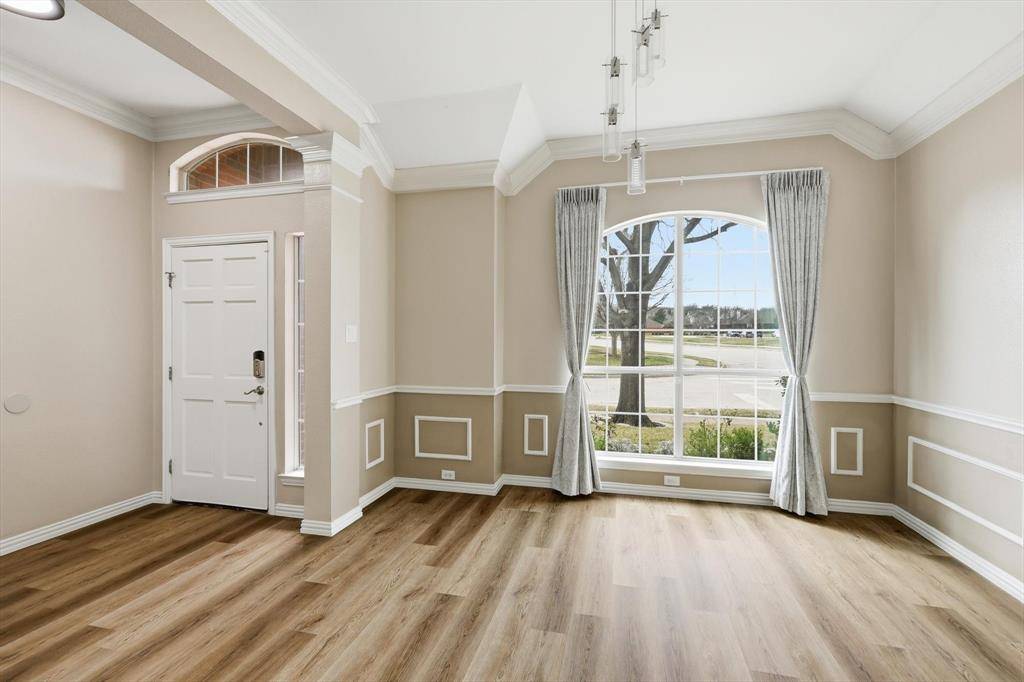 9436 Ponderosa Trail, Irving, TX 75063