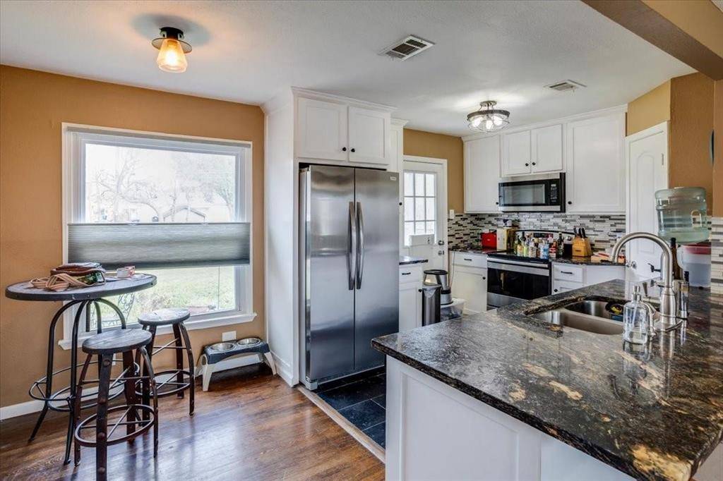 10518 Desdemona Drive, Dallas, TX 75228