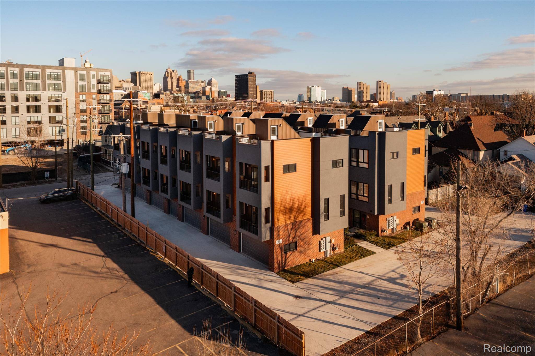 2037 11th ST #7, Detroit, MI 48216