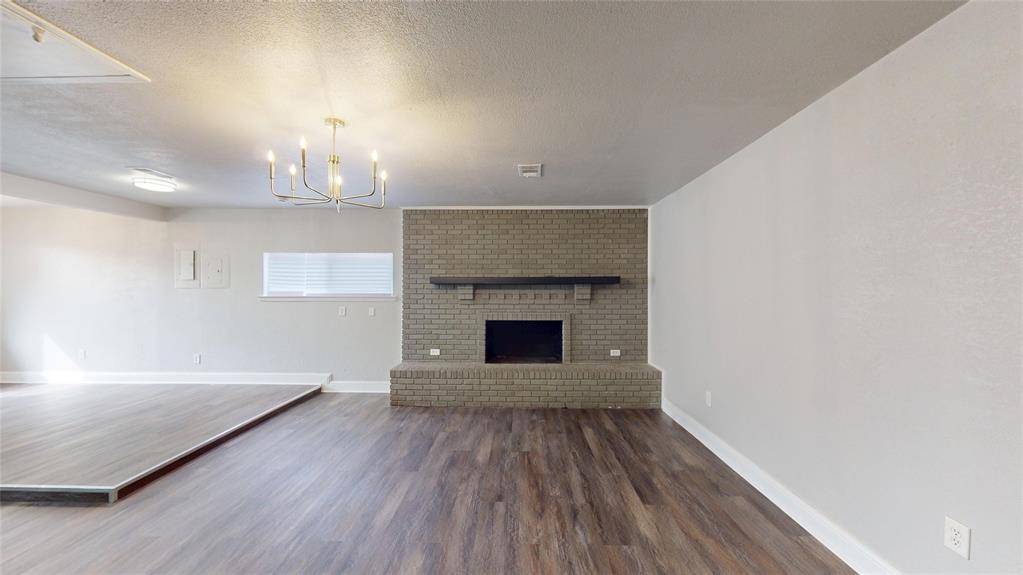 1716 Carla Avenue, Arlington, TX 76014