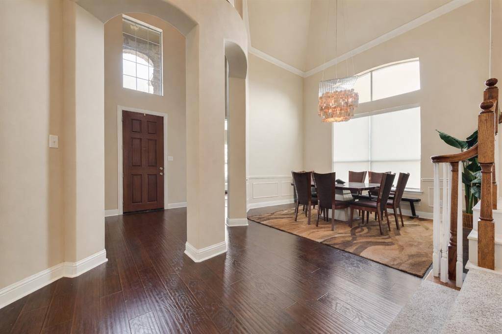 5736 New Castle Drive, Richardson, TX 75082