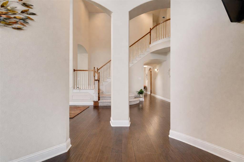 5736 New Castle Drive, Richardson, TX 75082