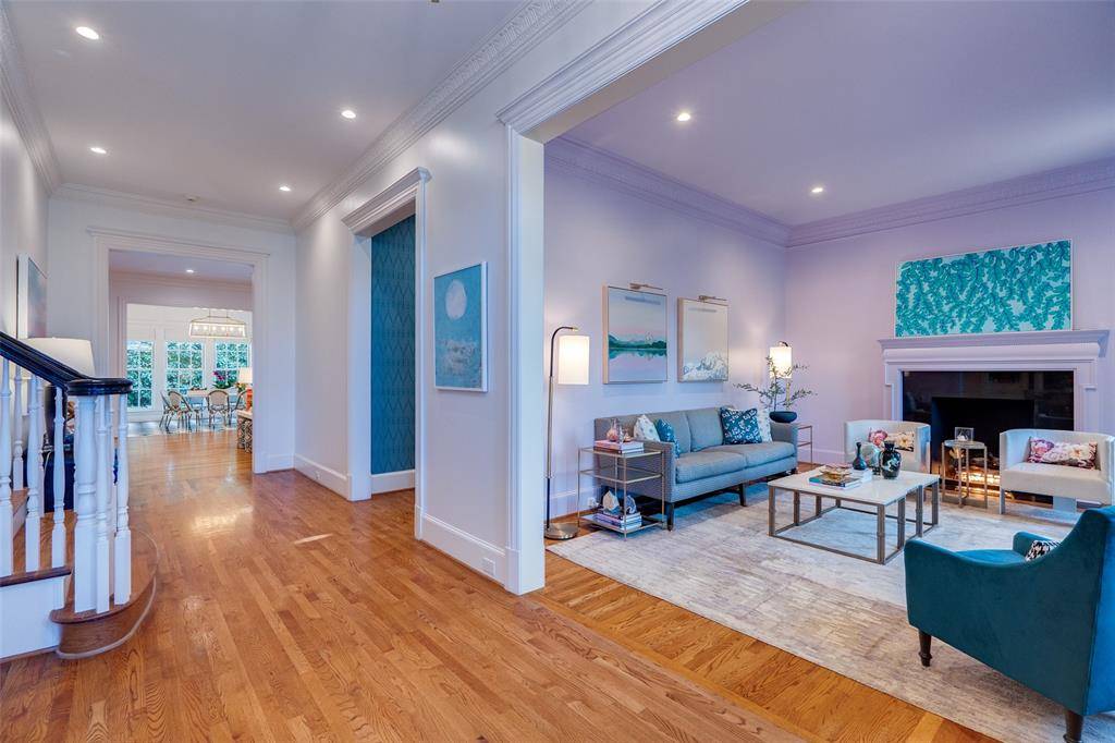 3025 Amherst Avenue, University Park, TX 75225