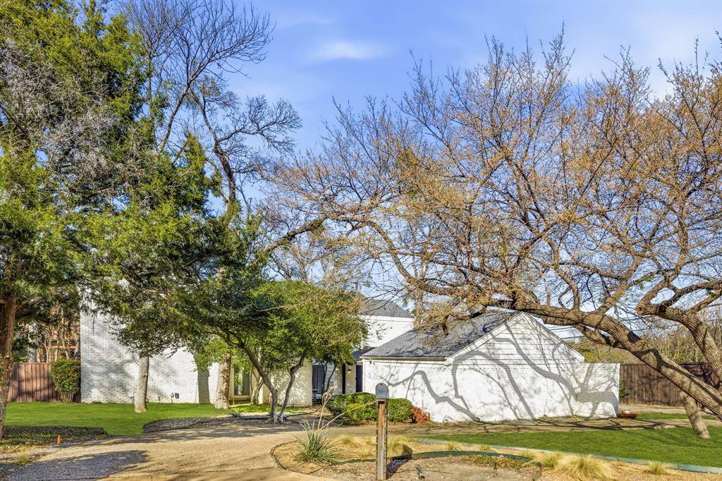 6815 Woodmark Court, Dallas, TX 75230