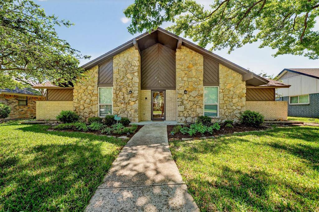 216 Hemlock Drive, Richardson, TX 75081