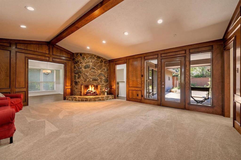 216 Hemlock Drive, Richardson, TX 75081