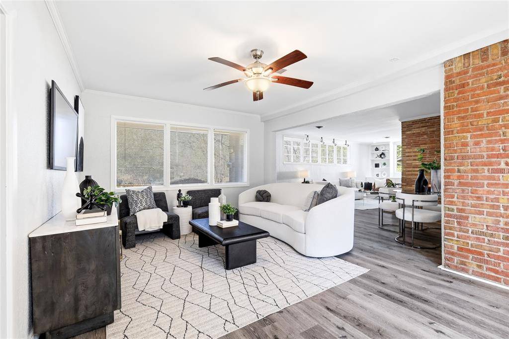 10208 Lake Gardens Drive, Dallas, TX 75218