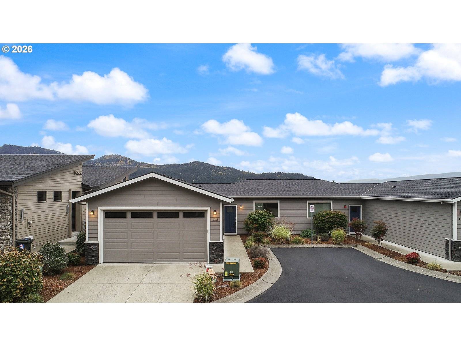 118 INGRAM PL, White Salmon, WA 98672