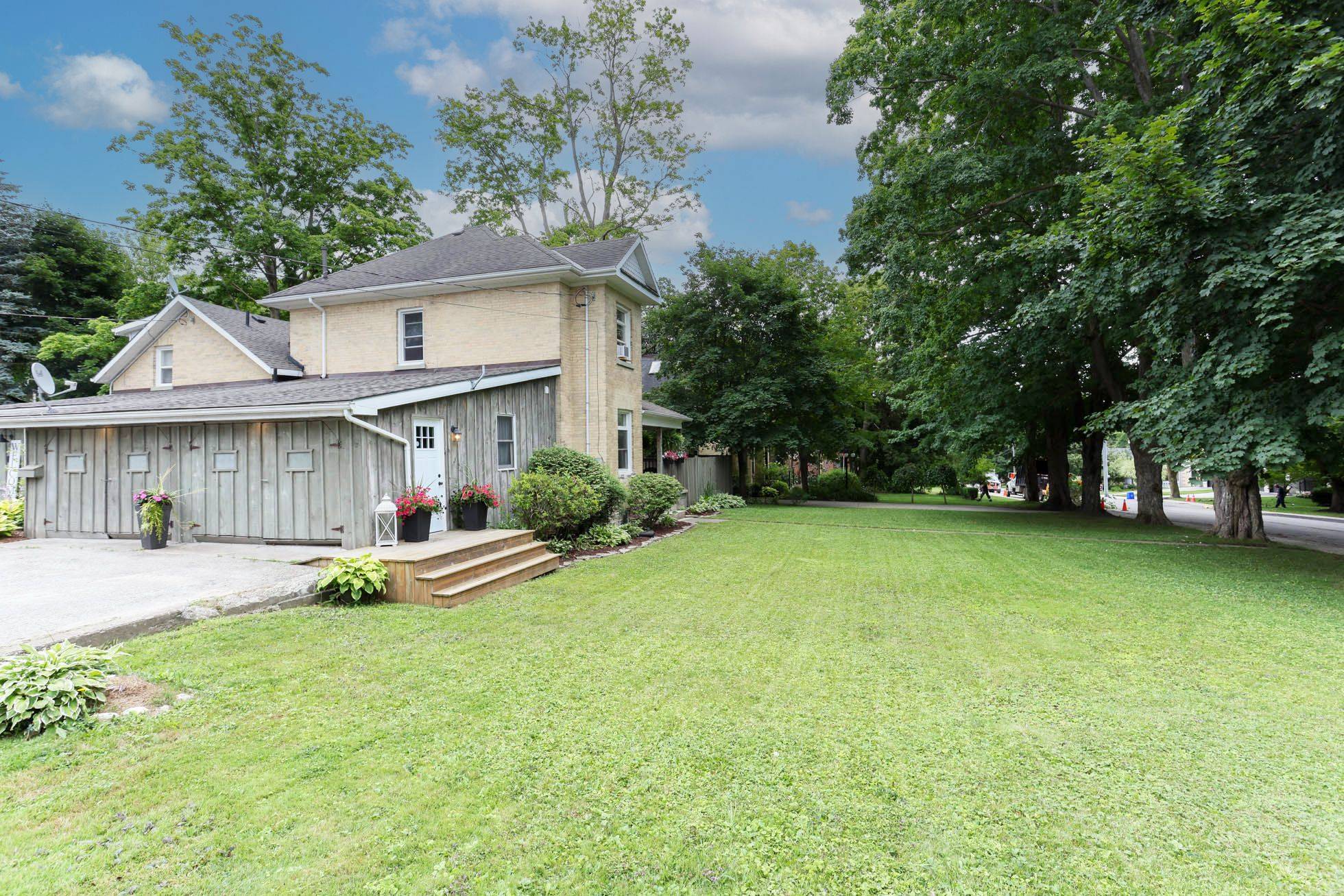 280 Fergus ST N, Wellington North, ON N0G 2L2