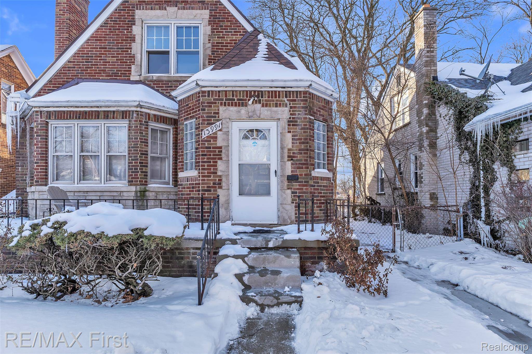 13991 Whitcomb ST, Detroit, MI 48227