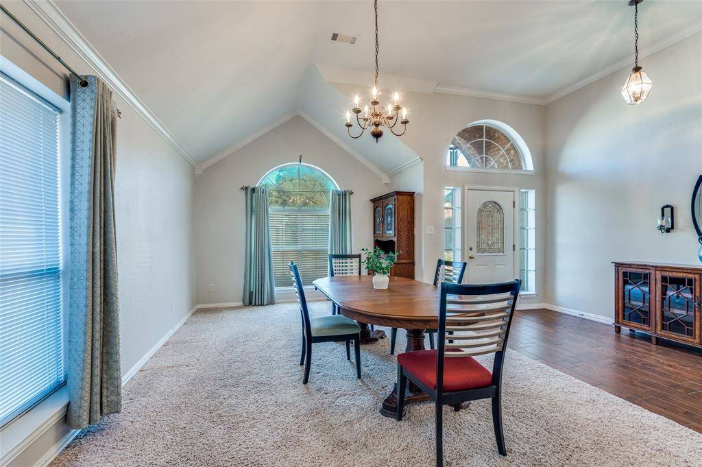 2620 Britany Circle, Bedford, TX 76022