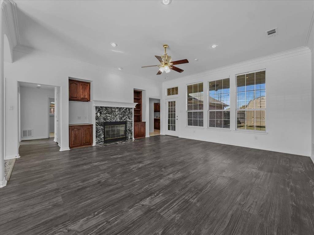 112 Santa Fe Trail, Waxahachie, TX 75165