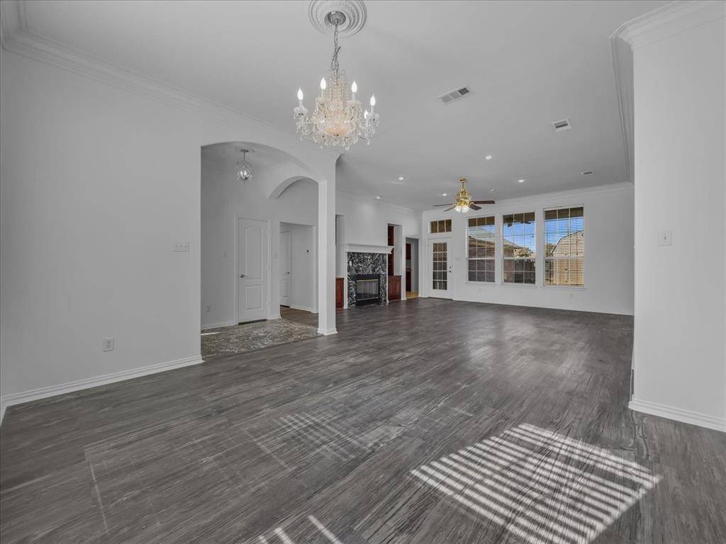 112 Santa Fe Trail, Waxahachie, TX 75165