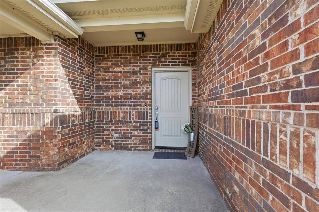 441 Buoy Drive, Crowley, TX 76036