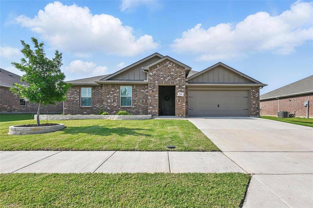 312 Duke Court, Fate, TX 75189