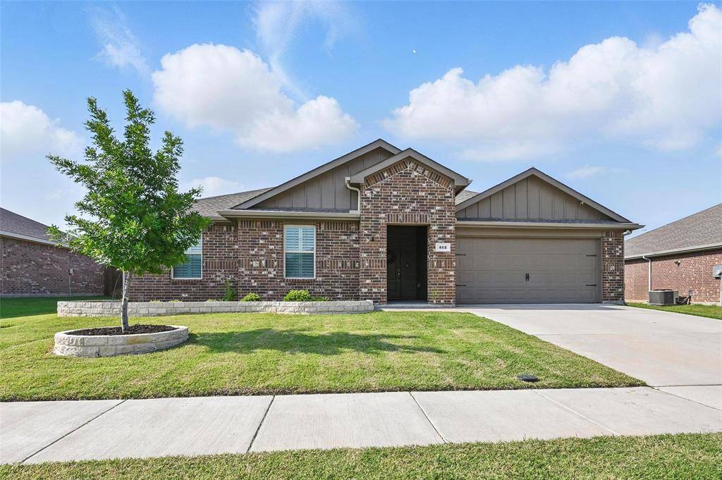312 Duke Court, Fate, TX 75189