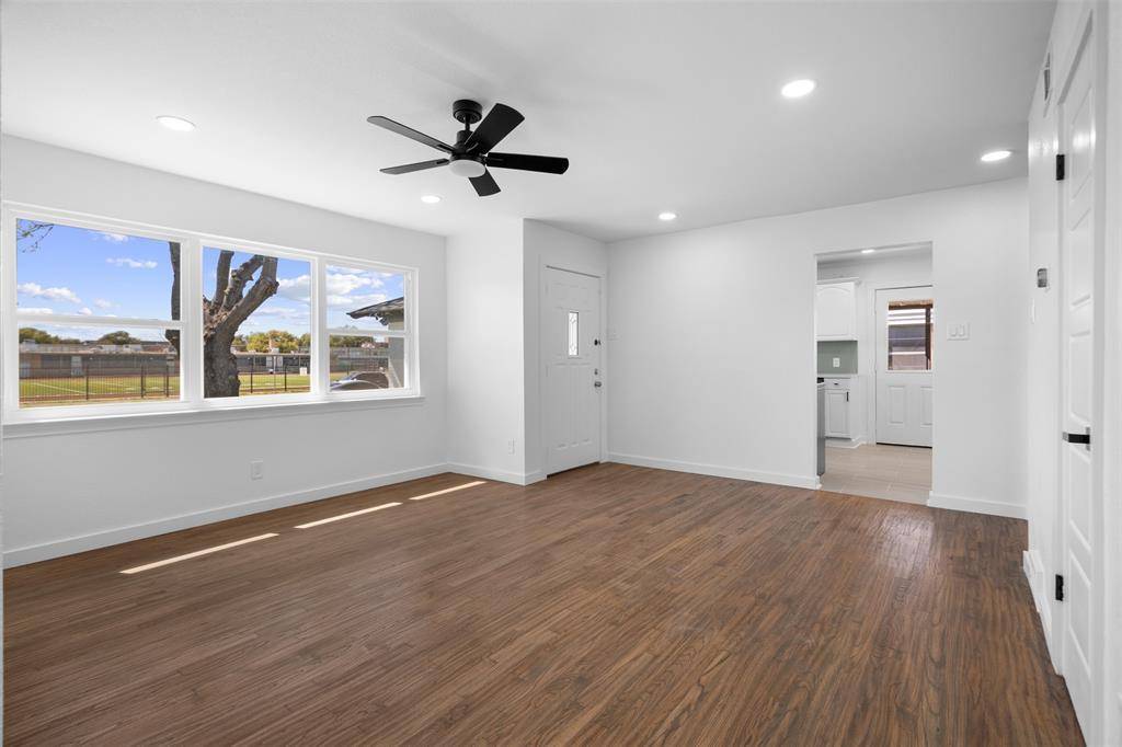 2245 Highwood Drive, Dallas, TX 75228