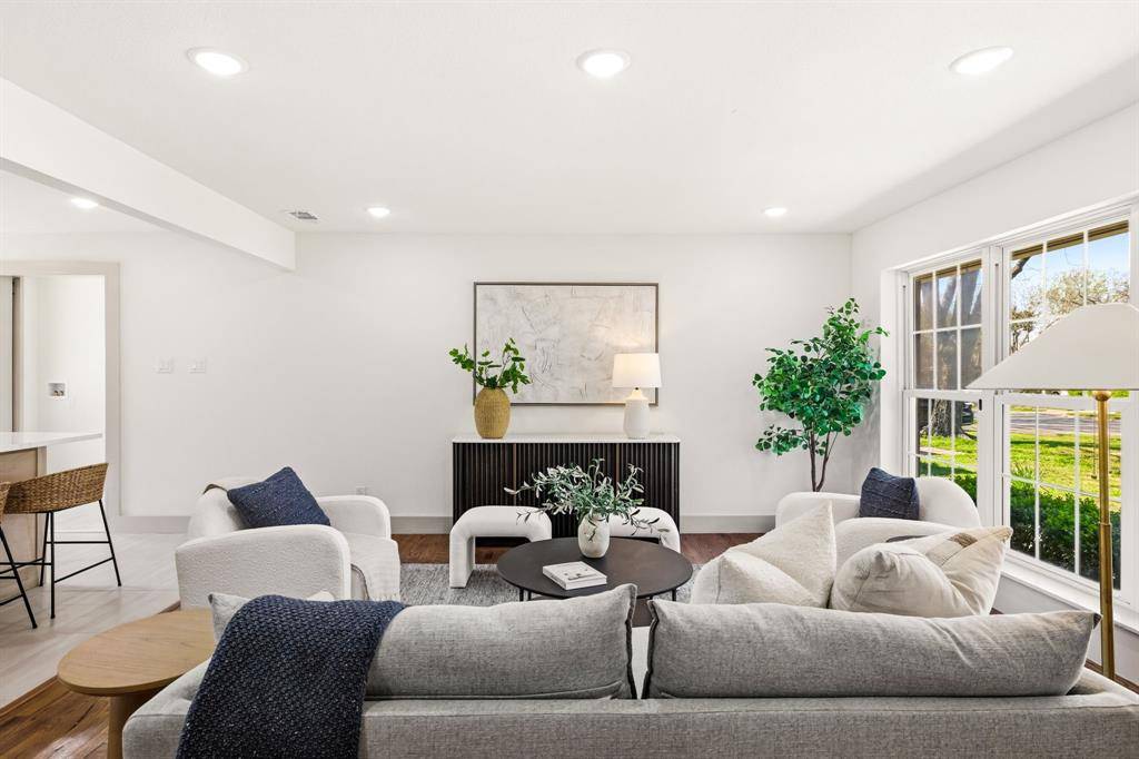 10060 San Lorenzo Drive, Dallas, TX 75228