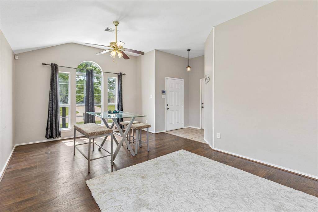 704 Mackenzie Drive, Royse City, TX 75189