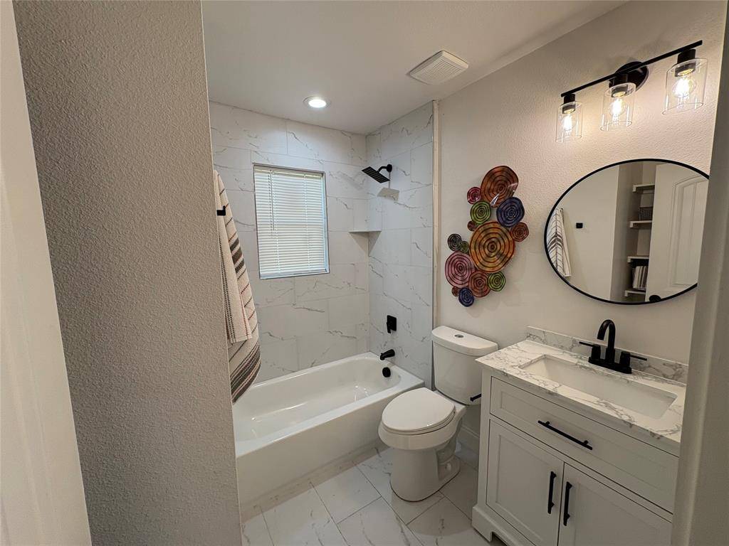 2406 Jennings Avenue, Dallas, TX 75216