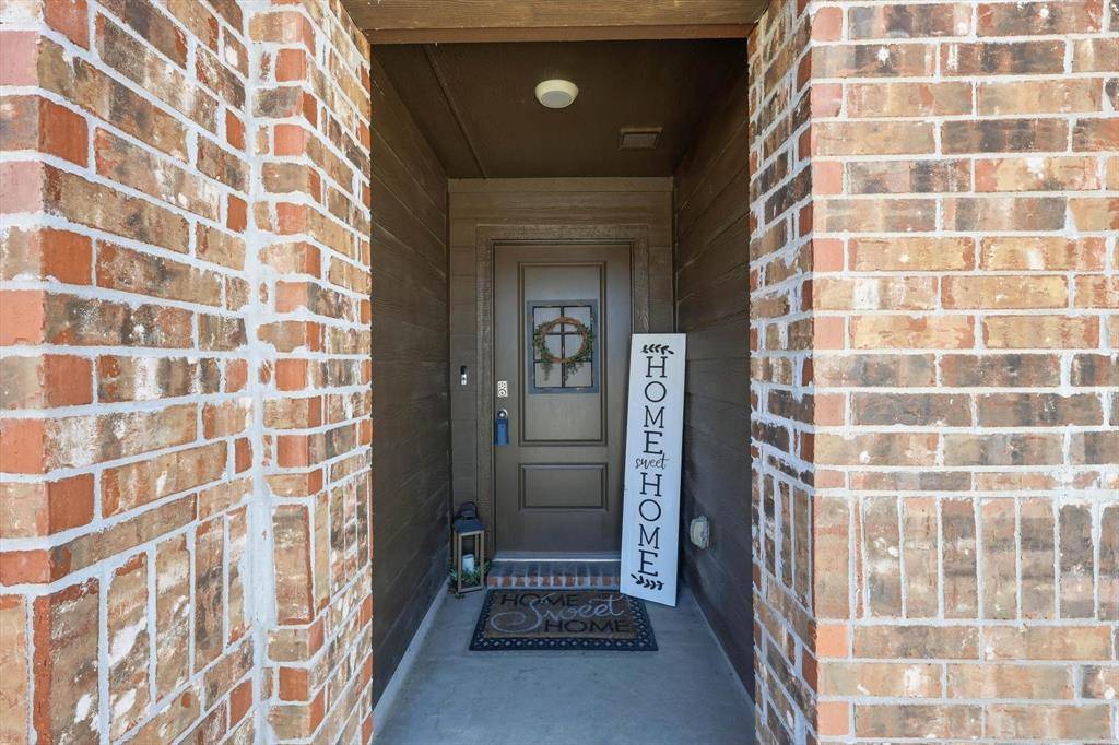 1520 Skyline Drive, Denton, TX 76207