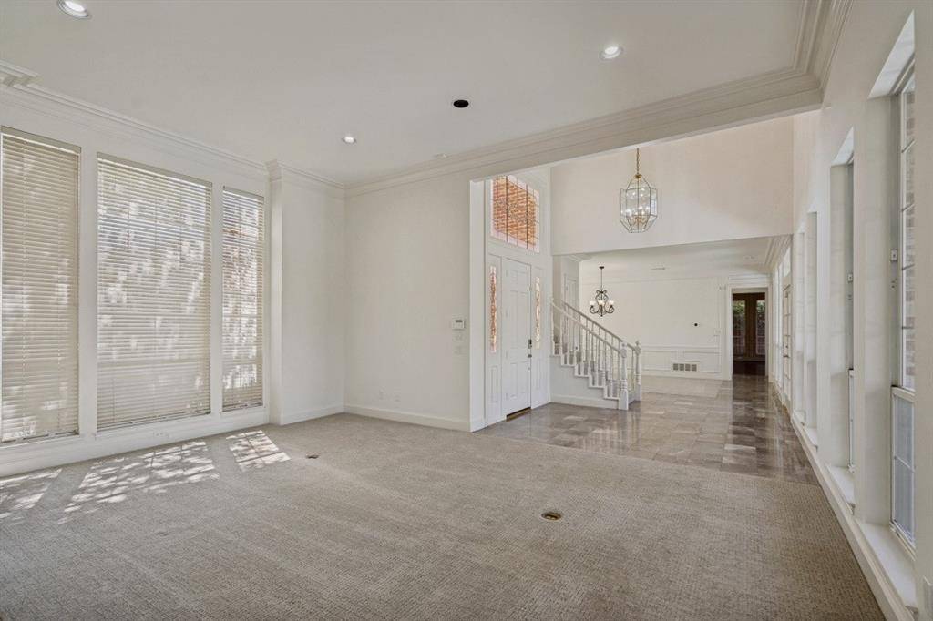 4605 SAXON Drive, Plano, TX 75093