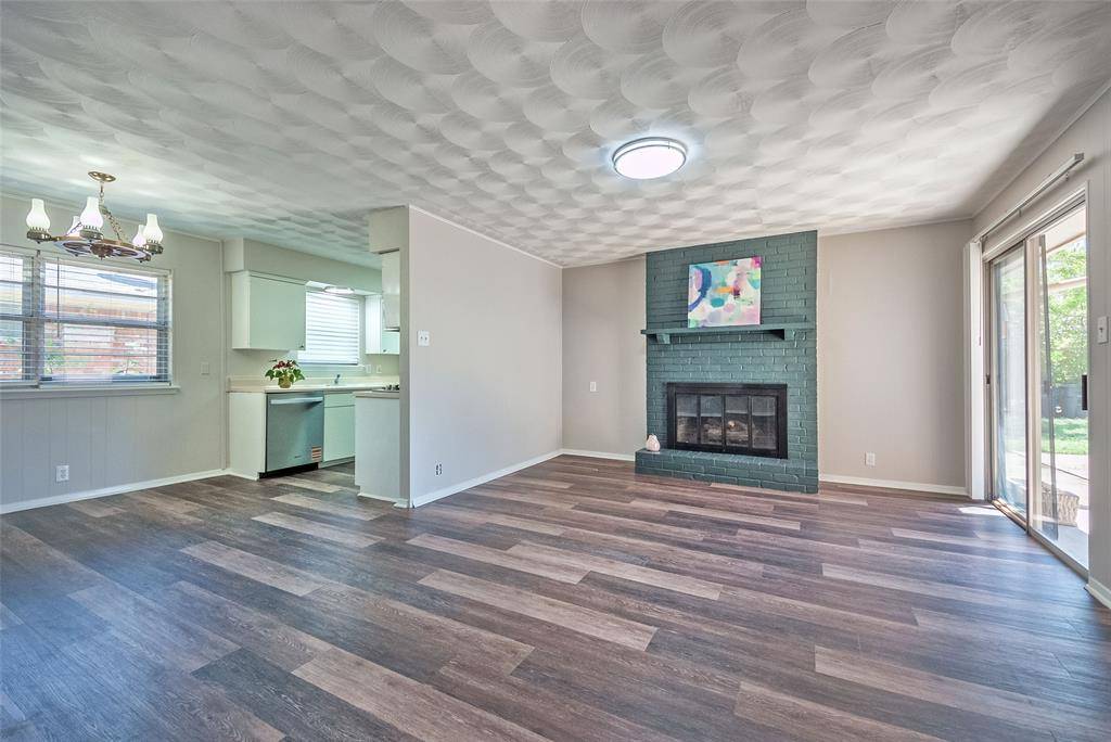 5220 Darlene Street, Dallas, TX 75232