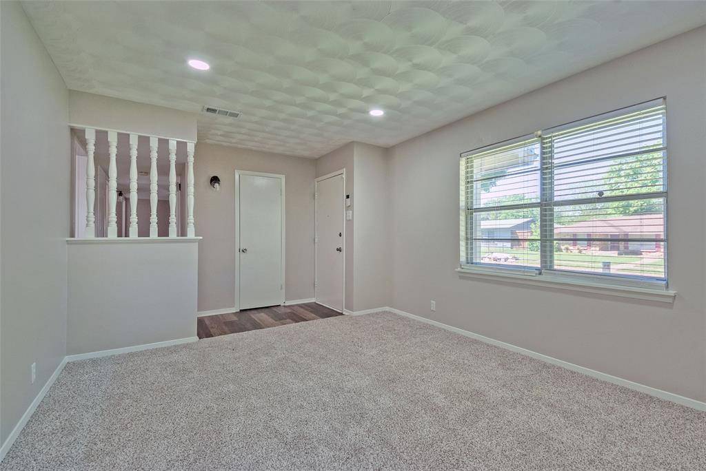 5220 Darlene Street, Dallas, TX 75232