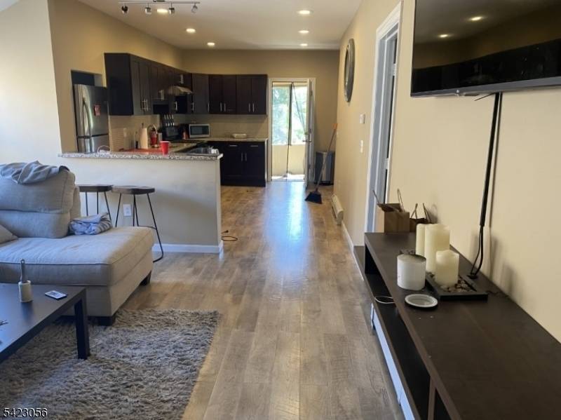 164 N 3Rd St, Paterson City, NJ 07522