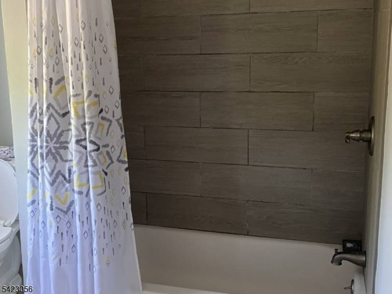 164 N 3Rd St, Paterson City, NJ 07522