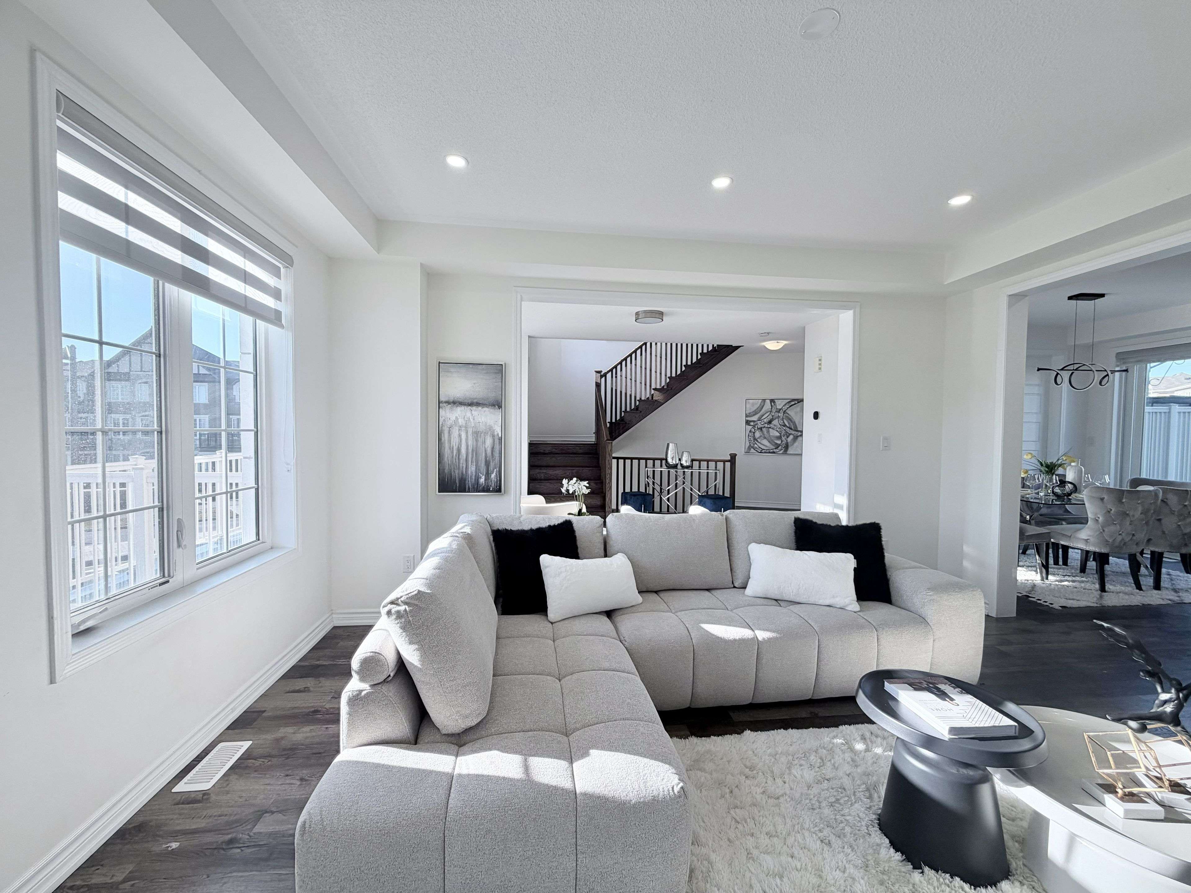 1222 Rose WAY #21, Milton, ON L9E 1P2