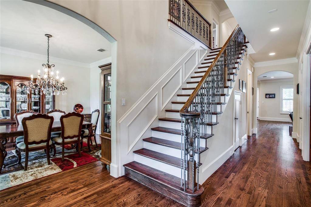 2841 Dyer Street, University Park, TX 75205