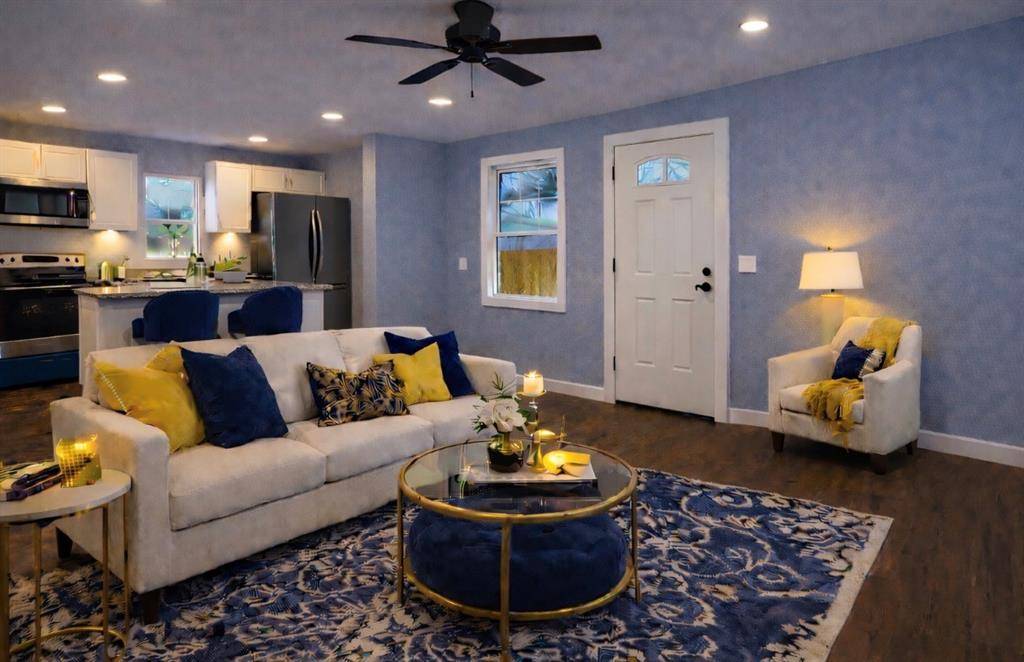 2837 May Street, Fort Worth, TX 76110