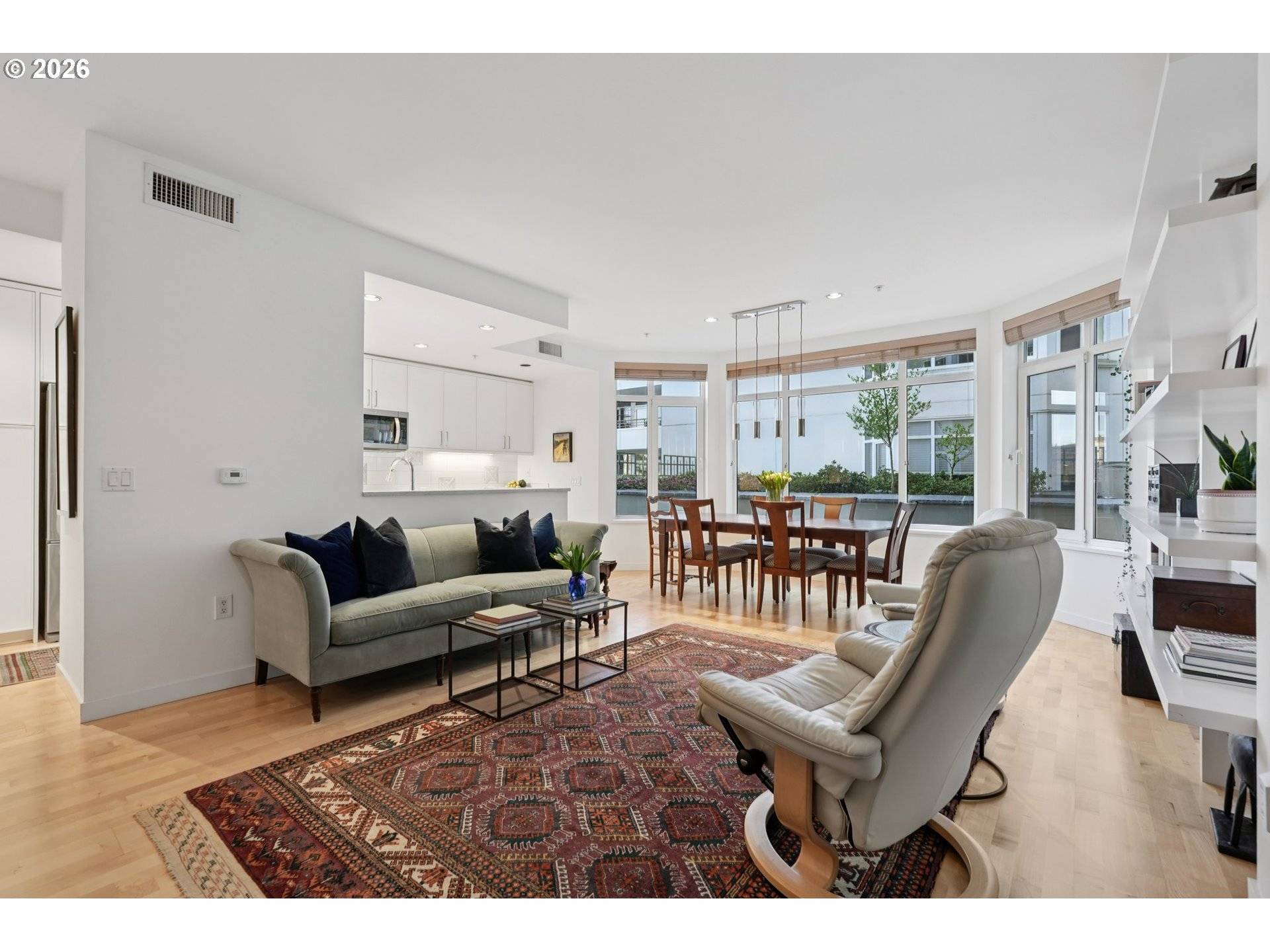 2445 NW WESTOVER RD #210, Portland, OR 97210