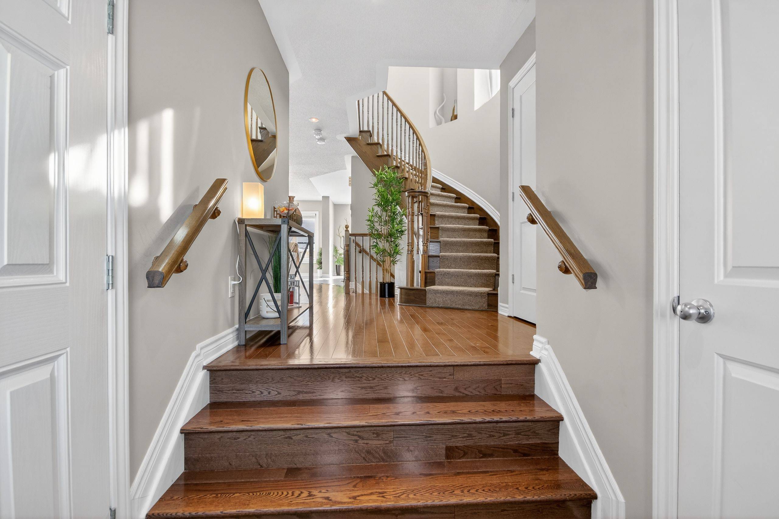 526 PAINE AVE, Kanata, ON K2T 0K7