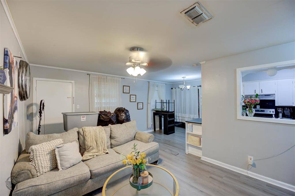 3017 Hazel Circle, Shreveport, LA 71118