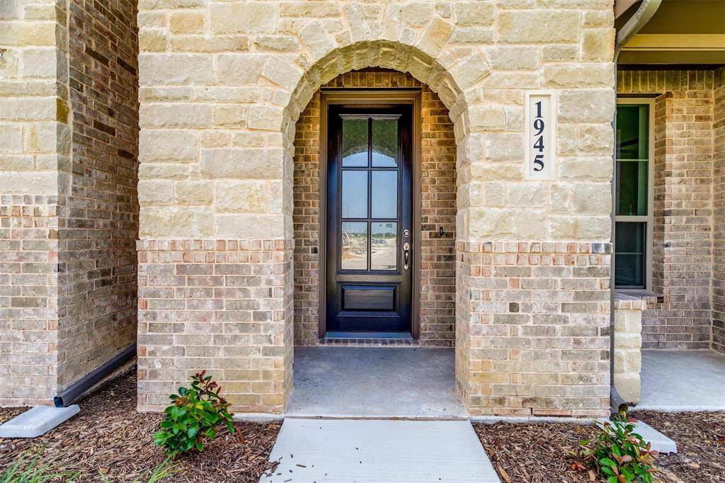 1533 Homeplace Circle, Mansfield, TX 76063