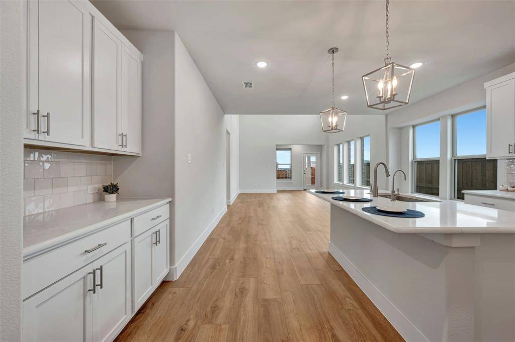 2624 Lewisville Road, Celina, TX 75009