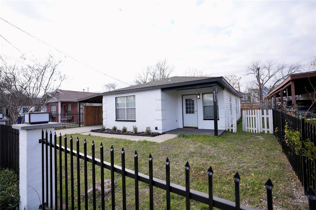 4535 Parry Avenue, Dallas, TX 75223