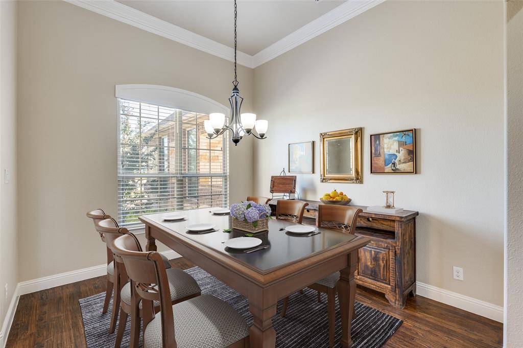 1450 Woodland Drive, Cross Roads, TX 76227