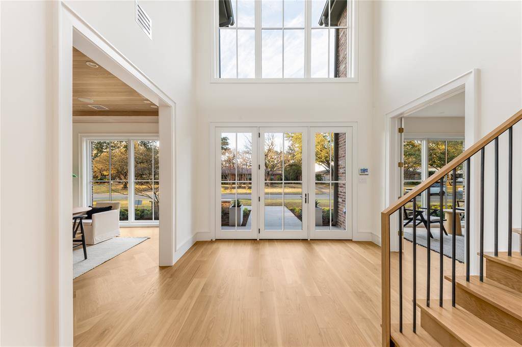 6016 Del Roy Drive, Dallas, TX 75230