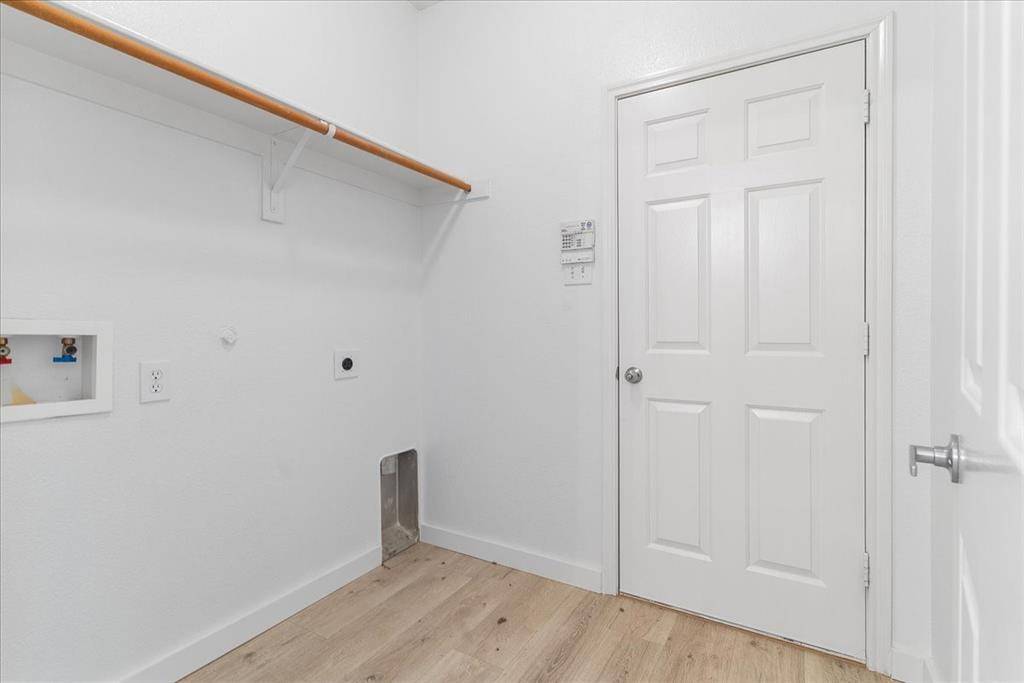 8604 Secret Forest Drive, Dallas, TX 75249