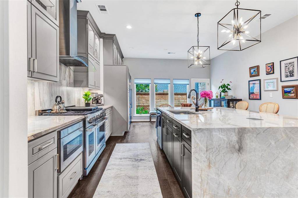 5607 Twin Brooks, Dallas, TX 75252