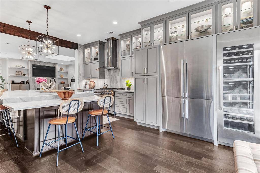 5607 Twin Brooks, Dallas, TX 75252